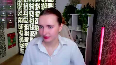 Elis  online show from 10.20.25