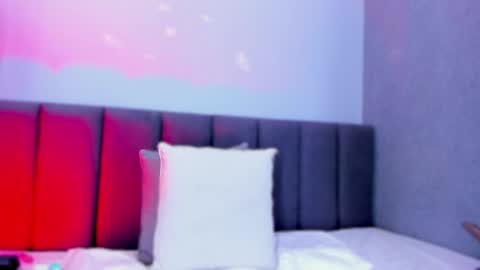 Elisa online show from 12.14.24