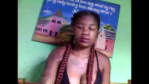Snapshot of elisabeth2525 chatting on 02.05.25 elisabeth2525 online show from 02.05.25