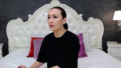 Krissy online show from 12.15.25