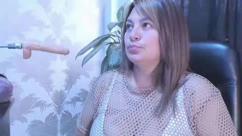 ELISE LEYTON online show from 09.23.25