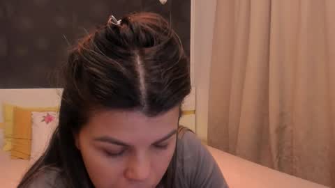 Elly online show from 02.17.26