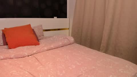 Elly online show from 04.09.26