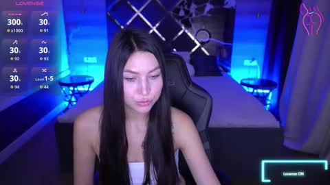 elisevelour online show from 10.29.25