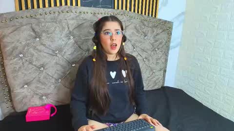 elisvega online show from 02.14.26