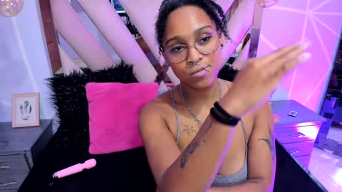 elit noa online show from 01.14.25