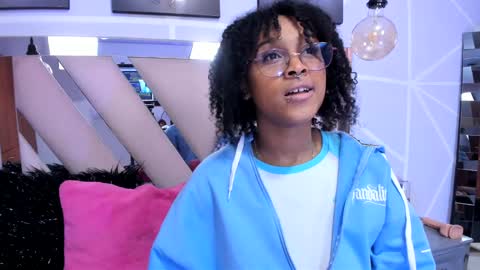 elit noa online show from 01.15.25