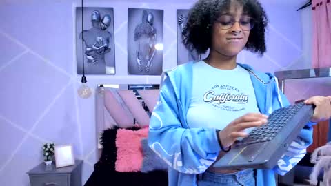 elit noa online show from 02.04.25