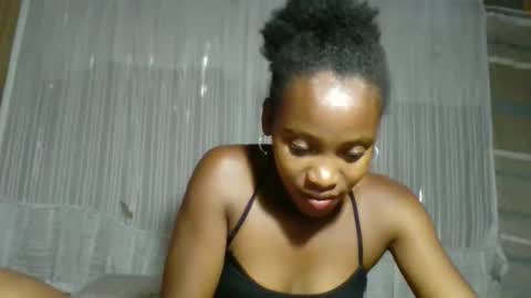 Snapshot of elita12010 chatting on 02.08.26 elita12010 online show from 02.08.26