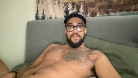 Snapshot of elitealex87 chatting on 05.18.26 elitealex87 online show from 05.18.26