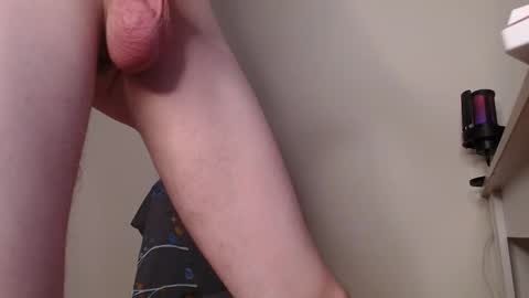 Snapshot of elixir_18 chatting on 10.06.25 Dan online show from 10.06.25