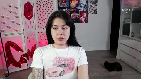 Ari online show from 02.12.25