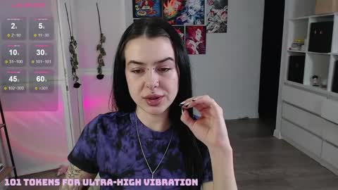 Ari online show from 02.28.25