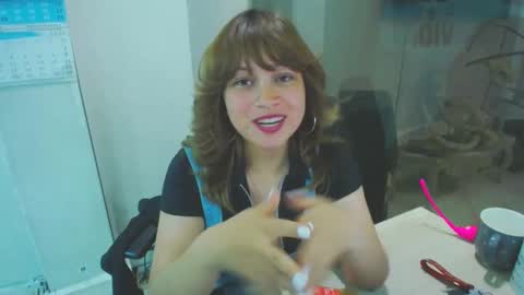 Snapshot of eliza_bostts chatting on 12.08.24 eliza_bostts online show from 12.08.24