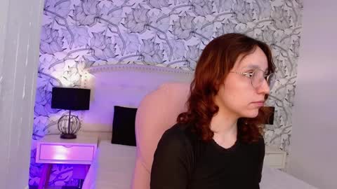 Snapshot of eliza_gh chatting on 02.08.25 Eliza online show from 02.08.25