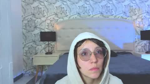 Eliza online show from 03.12.26