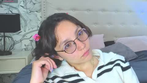Snapshot of eliza_gh chatting on 04.29.26 Eliza online show from 04.29.26