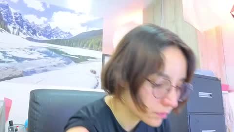 Snapshot of eliza_gh chatting on 05.29.26 Eliza online show from 05.29.26