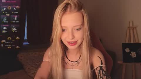 Elizabeth online show from 11.18.25