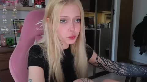 Elizabeth online show from 04.15.26