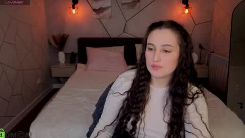 Snapshot of elizabet_collins chatting on 04.23.26 Elizabet online show from 04.23.26