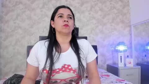 Elizabeth online show from 10.29.25