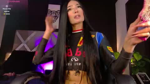 Snapshot of elizabeth_jones_01 chatting on 02.03.26 Eli online show from 02.03.26