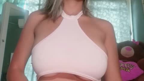 Lizzy online show from 10.14.25