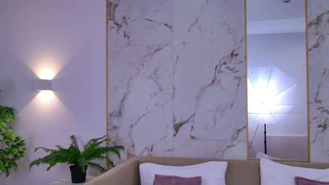 Elizabeth online show from 11.23.25