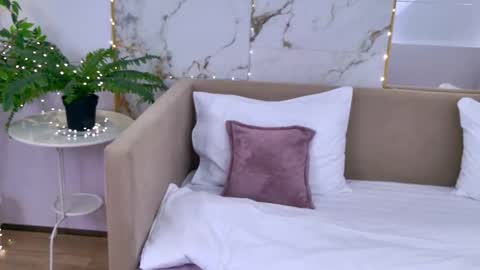 Elizabeth online show from 01.13.26