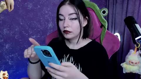 Snapshot of elizabethflowerr chatting on 07.14.26 Eli online show from 07.14.26