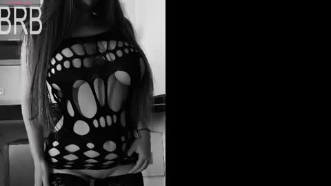 Snapshot of elizabethliones01 chatting on 06.27.26 instgram aly leiv17 ---- Im model-independent online show from 06.27.26