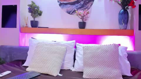   online show from 03.11.26