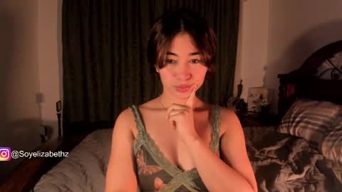 Snapshot of elizabethz chatting on 03.05.25 Tuli online show from 03.05.25