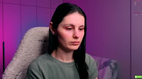 Snapshot of elizawetty chatting on 12.26.24 Eli online show from 12.26.24