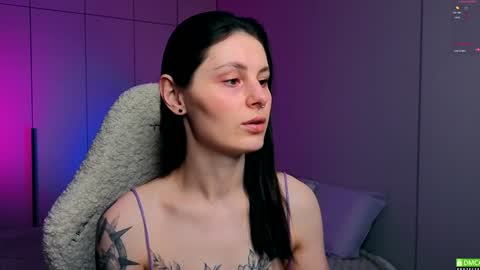 Snapshot of elizawetty chatting on 01.24.25 Eli online show from 01.24.25