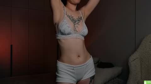 Snapshot of elizawetty chatting on 09.12.25 Eli online show from 09.12.25