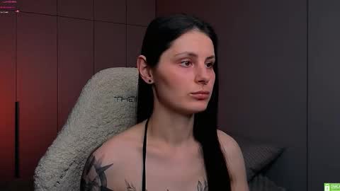 Snapshot of elizawetty chatting on 09.24.25 Eli online show from 09.24.25