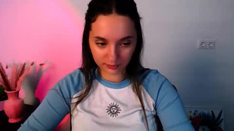 Snapshot of elizsun chatting on 11.07.25 elizsun online show from 11.07.25