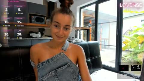 Eliz                               online show from 11.13.25