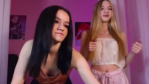 elizzza_ online show from 02.04.25