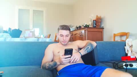 Snapshot of elkafit28 chatting on 03.19.26 elkafit28 online show from 03.19.26