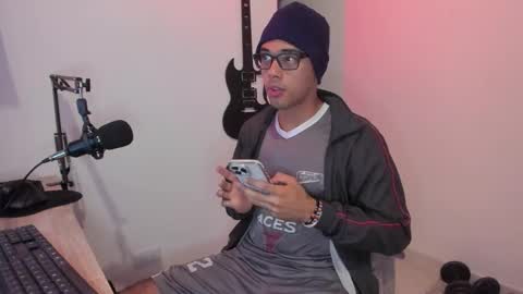 Snapshot of elkin_clark chatting on 02.24.26 Elkin Clark online show from 02.24.26