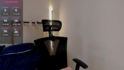 Ella Olmos  online show from 02.12.26