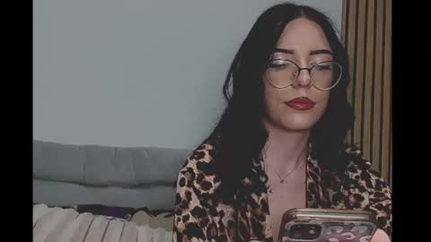 Chloe online show from 01.10.26