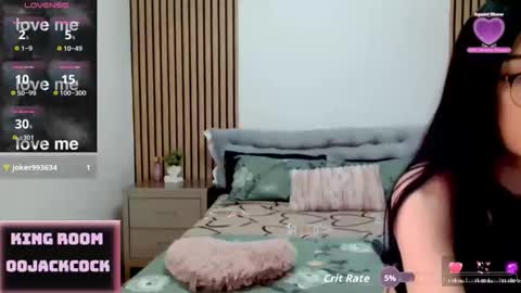 Snapshot of ella_chloe chatting on 05.14.26 Chloe online show from 05.14.26