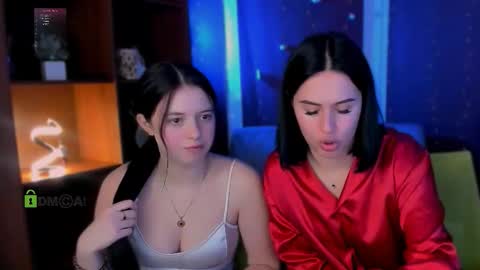 ella_coco online show from 01.17.26