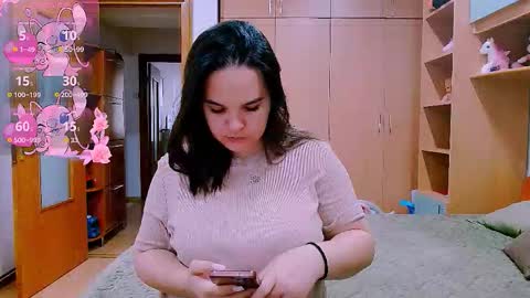 Snapshot of ella_diamonds chatting on 09.15.25 Ella online show from 09.15.25