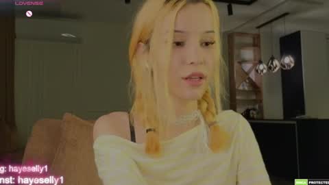 Snapshot of ella_hayes chatting on 07.14.26 Ella NEXT STREAM 1TH DECEMBER 1200 - 0800 AM AT MOSCOW TIME online show from 07.14.26
