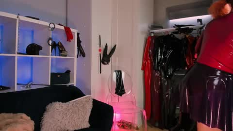 ella_kross online show from 02.23.25